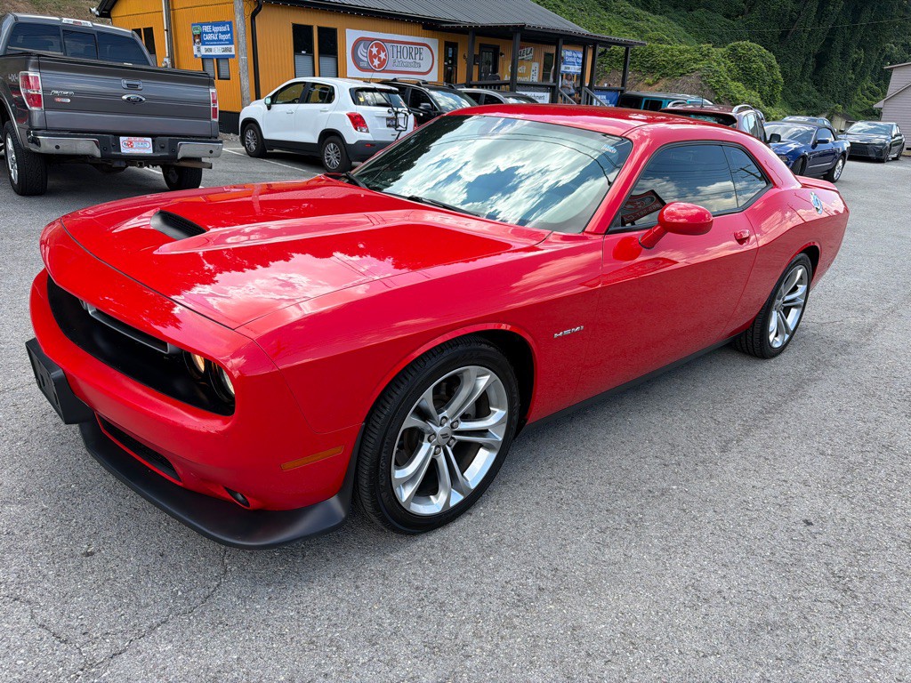 2022 Dodge Challenger Image 3