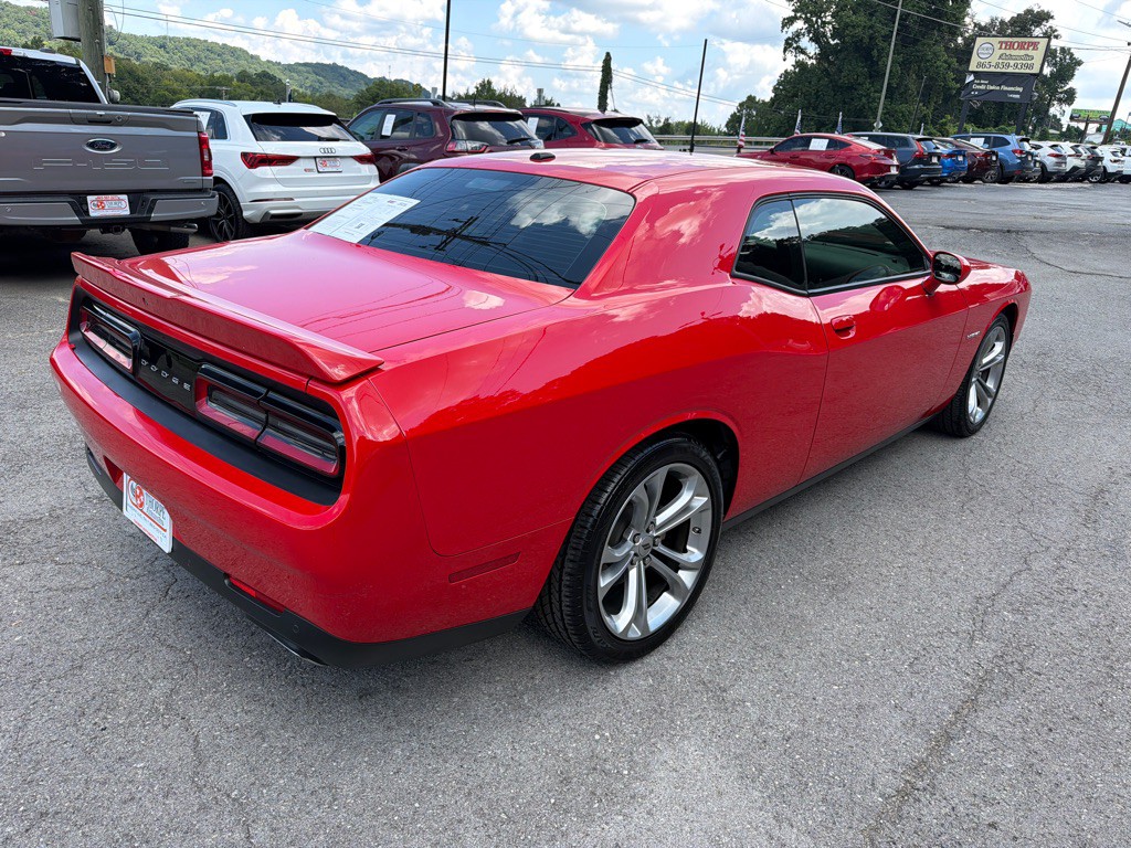 2022 Dodge Challenger Image 7