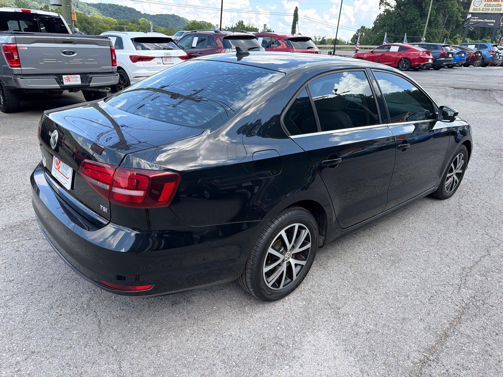 2017 Volkswagen Jetta Image 7