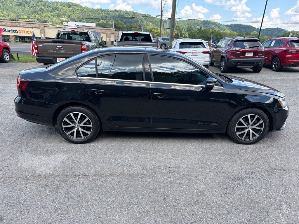 2017 Volkswagen Jetta Image 8