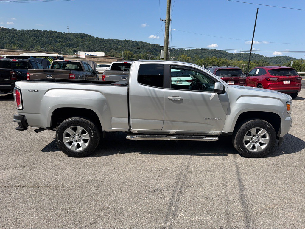 2017 GMC Canyon Image 8