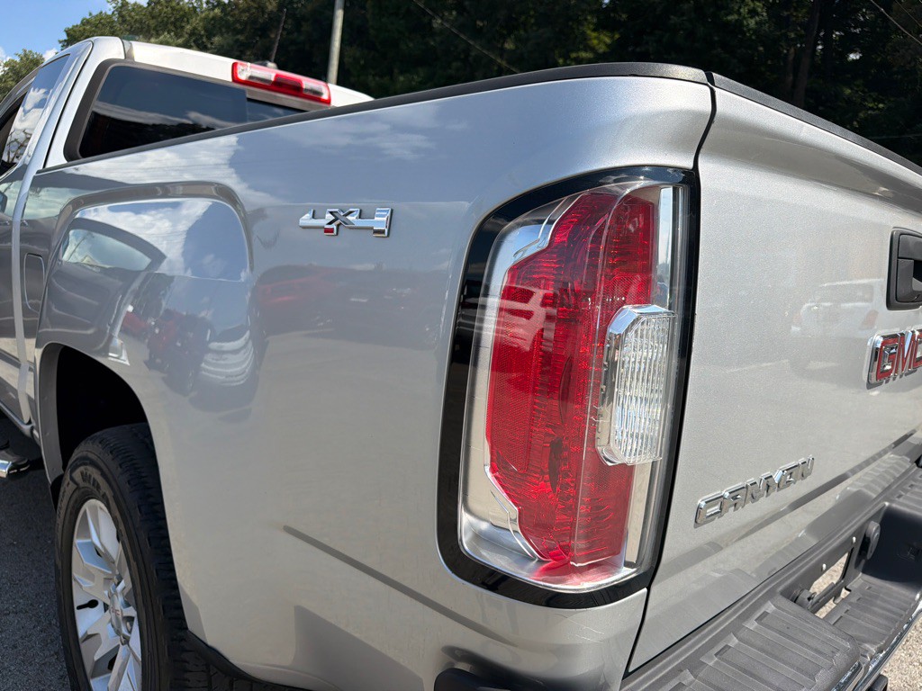 2017 GMC Canyon Image 23