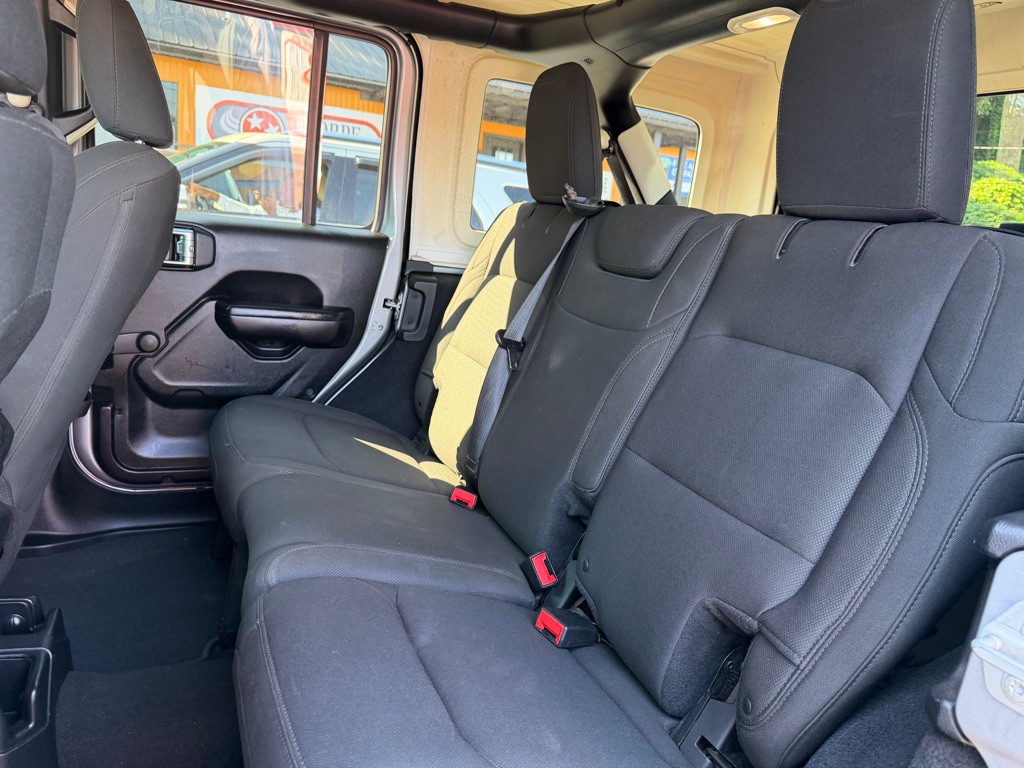 2018 Jeep Wrangler Unlimited Image 13
