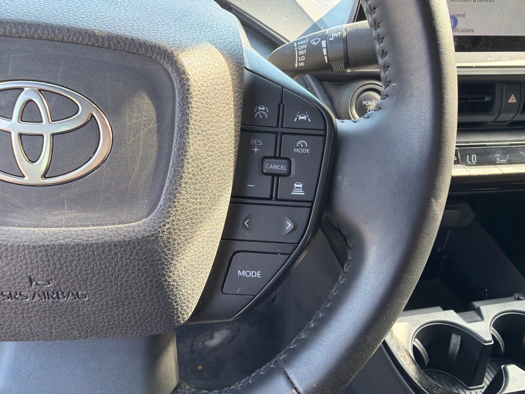 2025 Toyota Prius Image 16