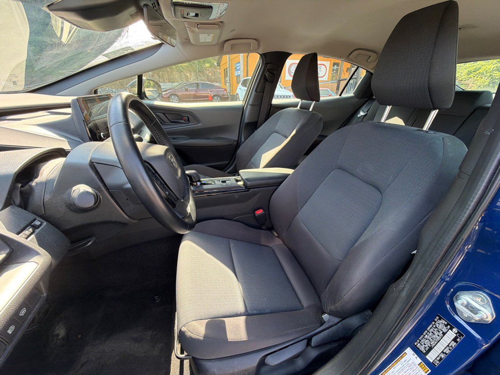 2025 Toyota Prius Image 20