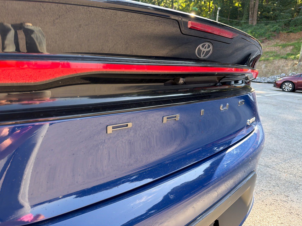 2025 Toyota Prius Image 24
