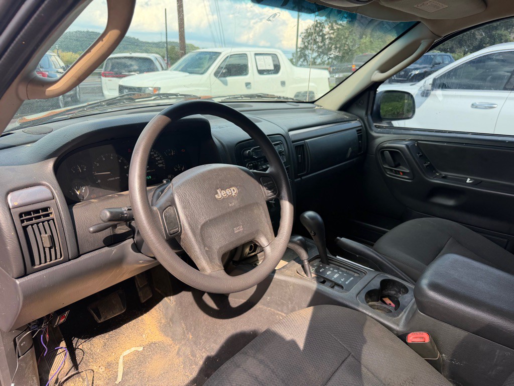 2002 Jeep Grand Cherokee Image 9