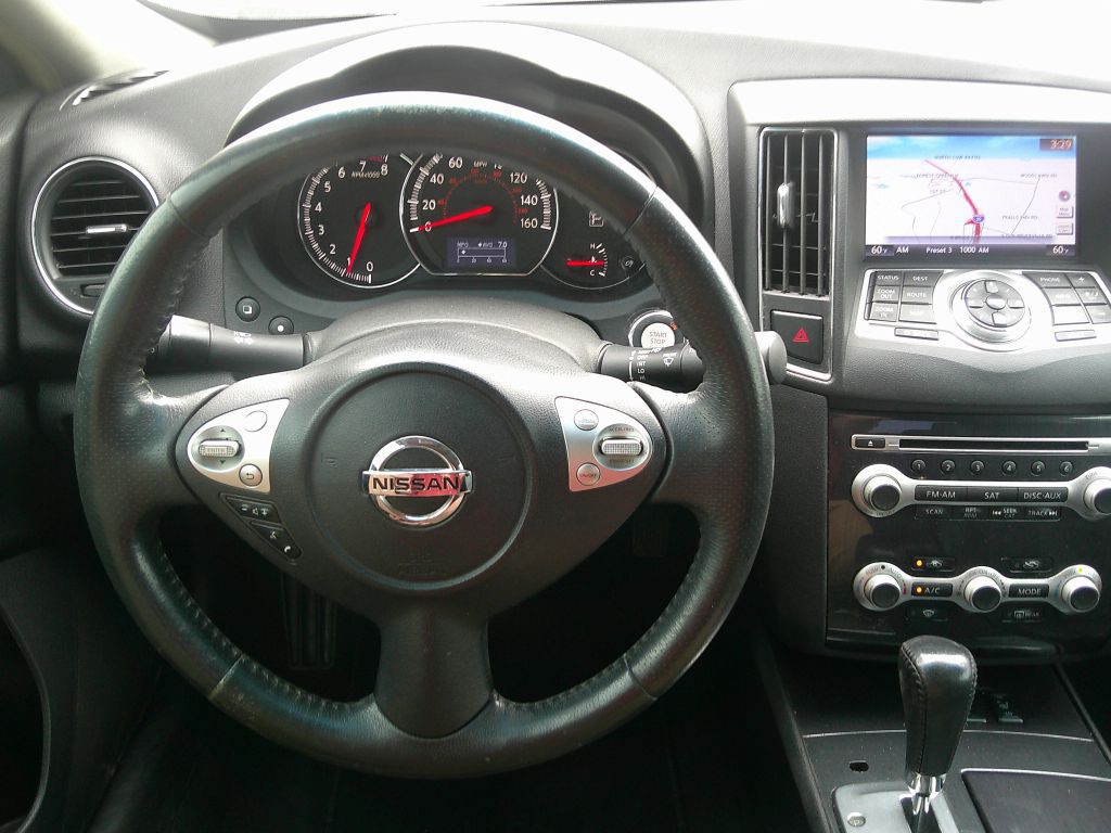 2014 Nissan Maxima Image 6