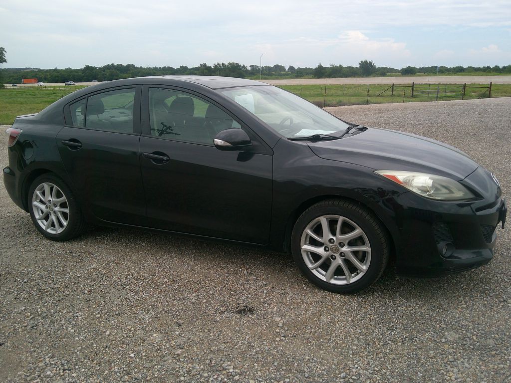 2012 Mazda Mazda3 Image 2