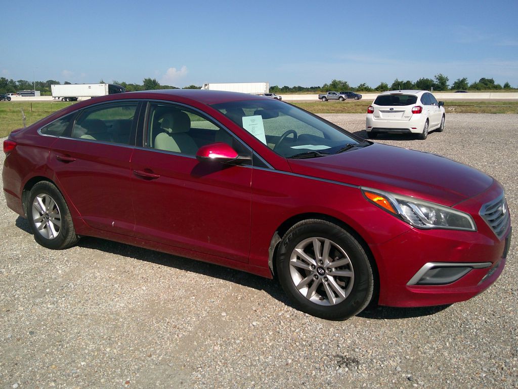 2016 Hyundai Sonata Image 2