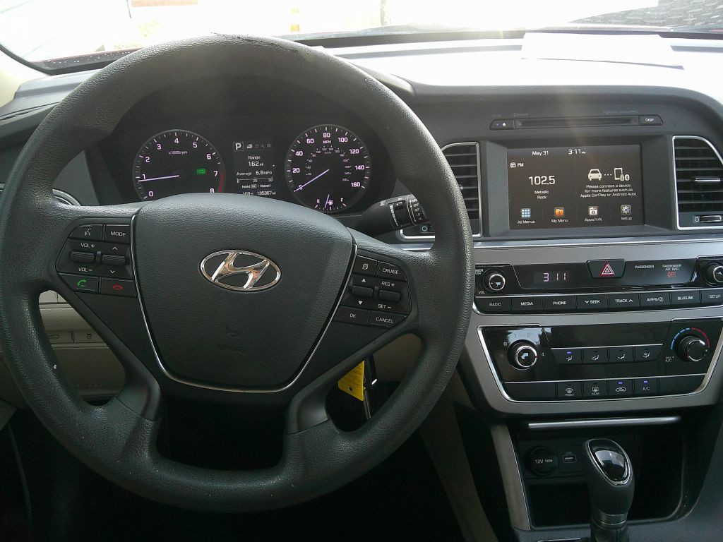 2016 Hyundai Sonata Image 8