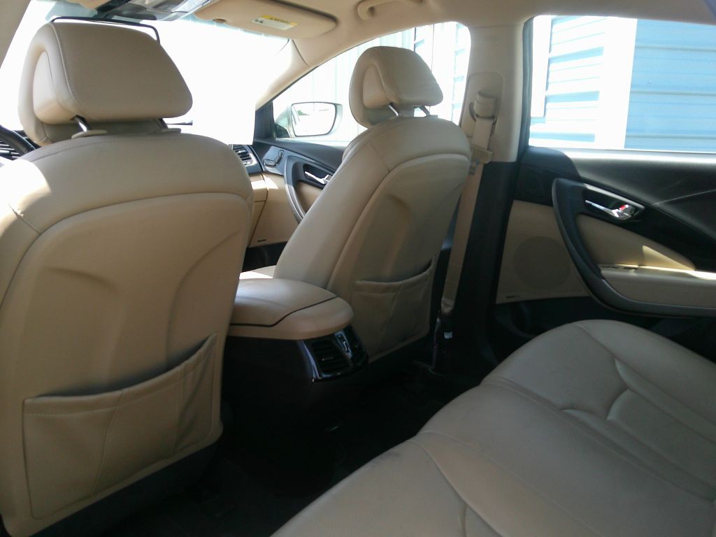 2013 Hyundai Azera Image 8