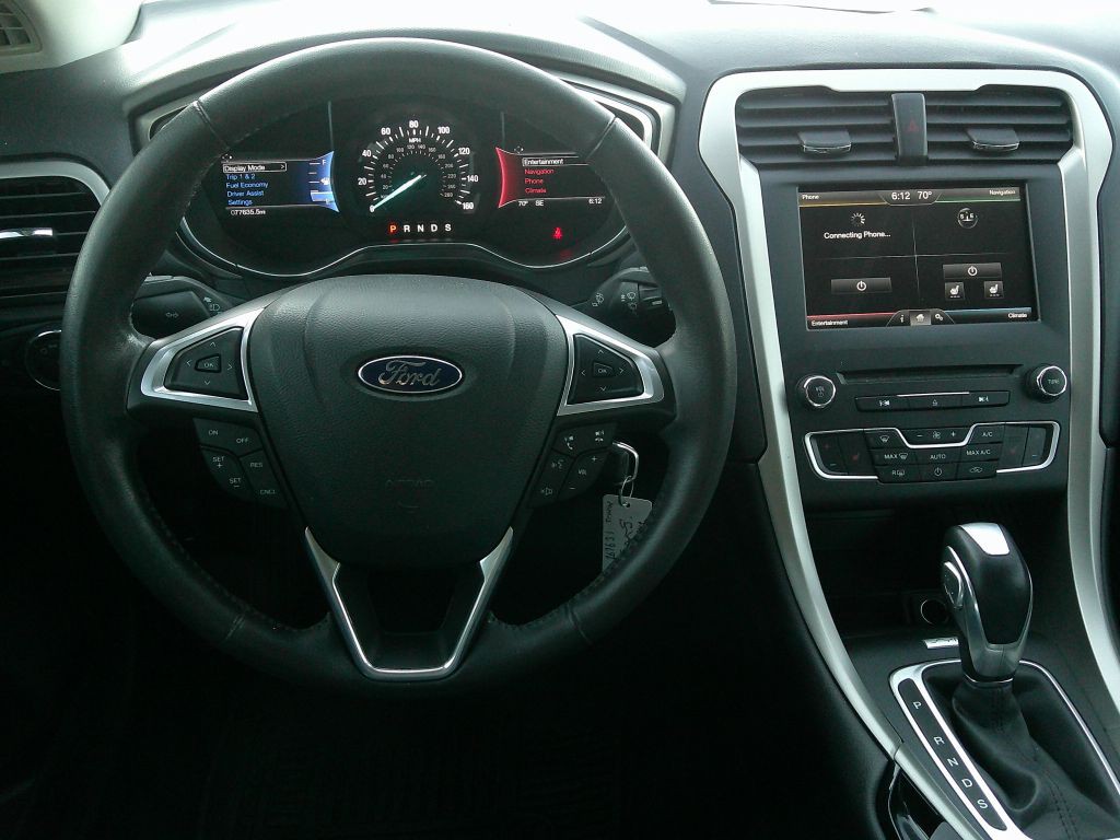 2016 Ford Fusion Image 6