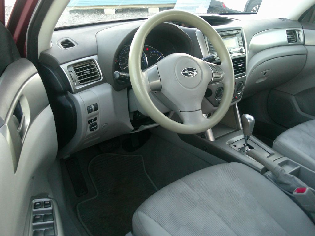 2010 Subaru Forester Image 7