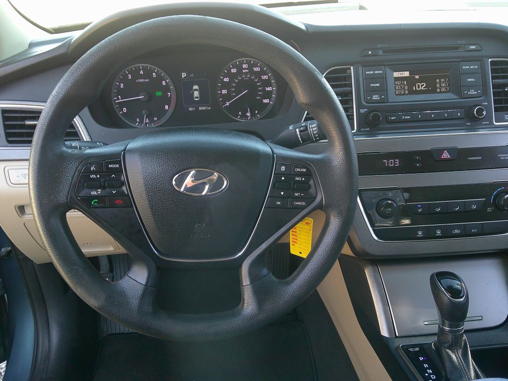 2017 Hyundai Sonata Image 6