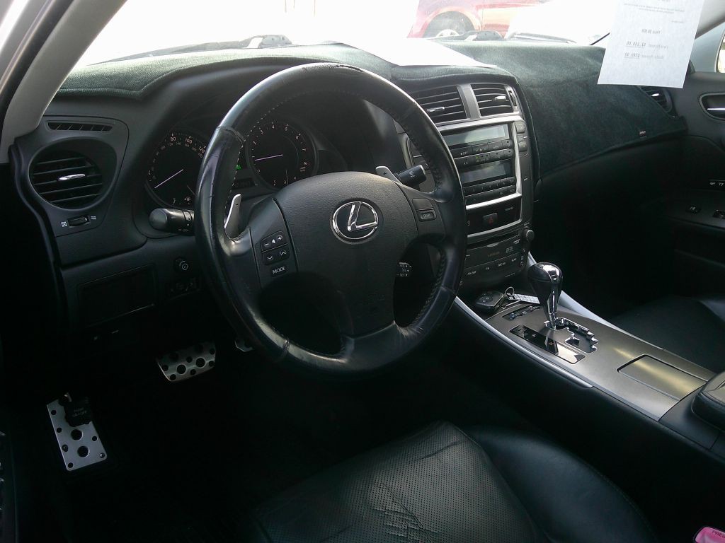 2007 Lexus IS Image 7