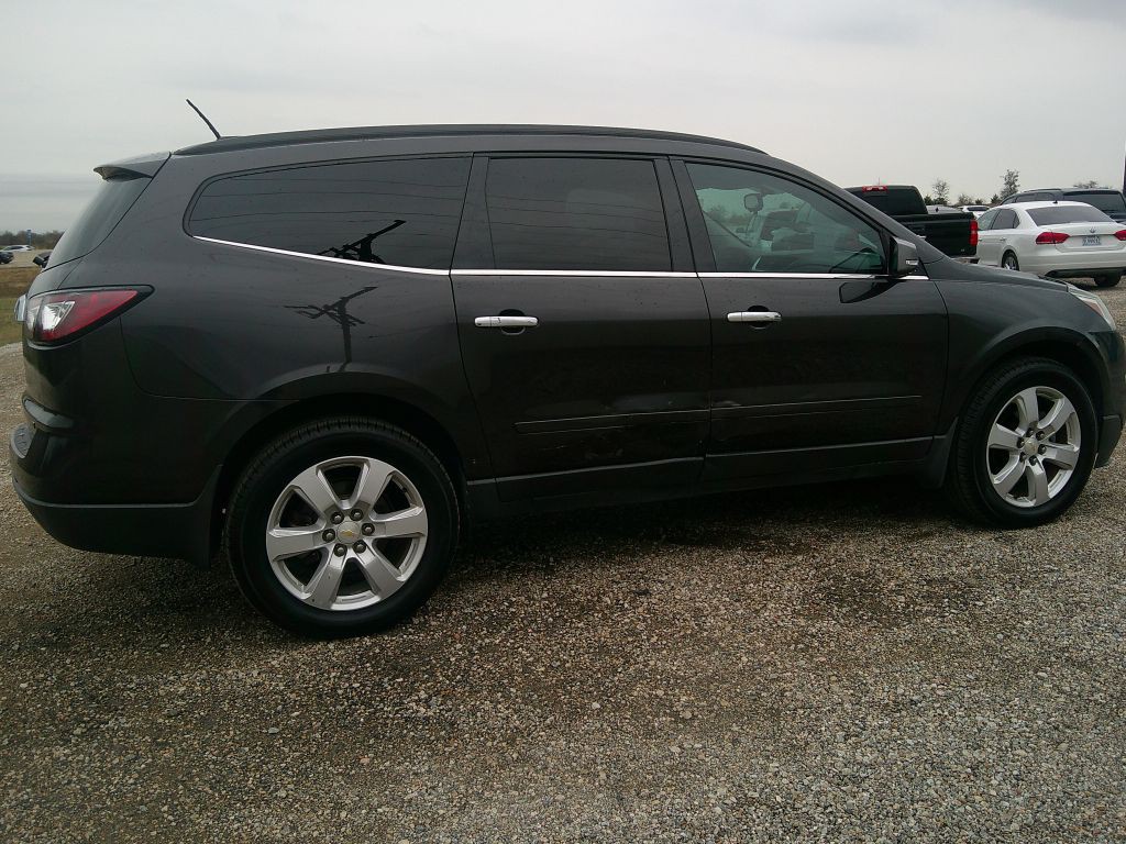 2017 Chevrolet Traverse Image 3