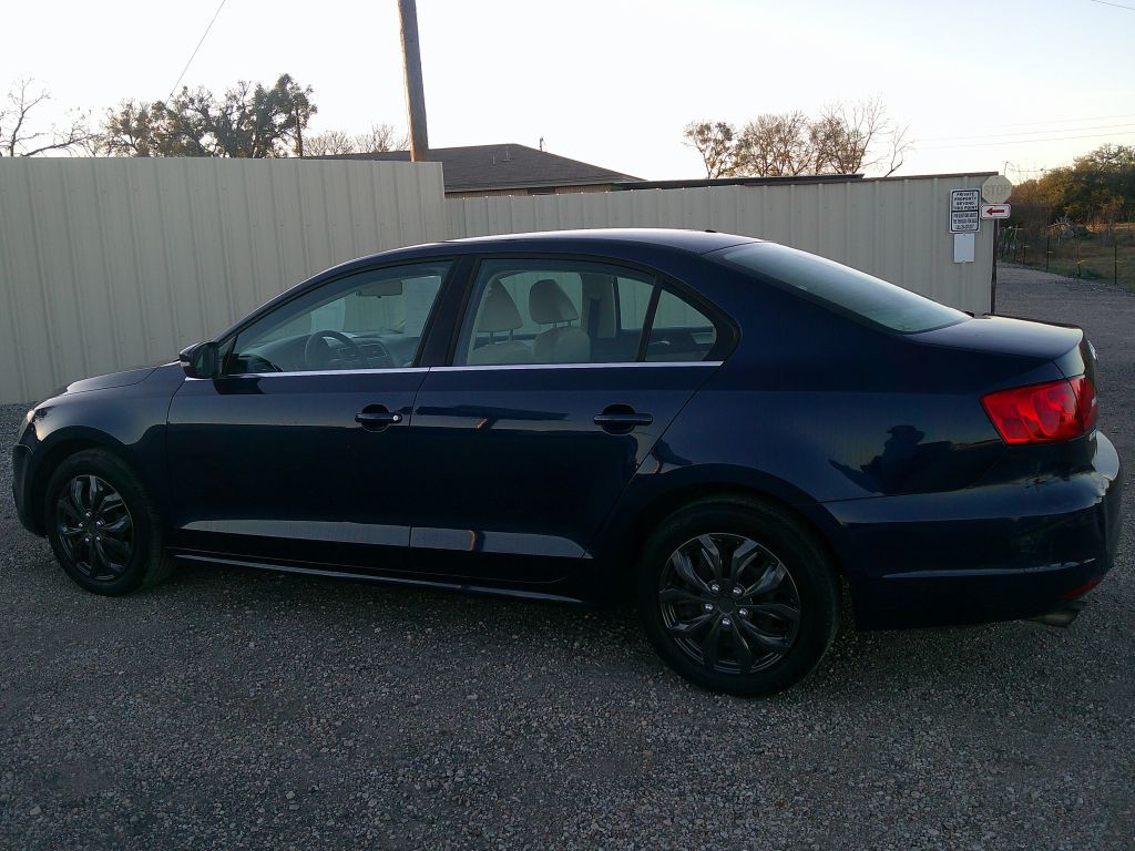 2013 Volkswagen Jetta Image 4