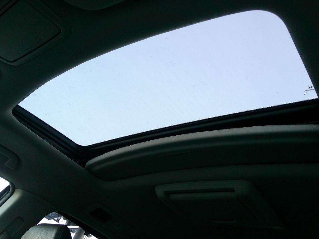 2012 Honda Odyssey Image 10