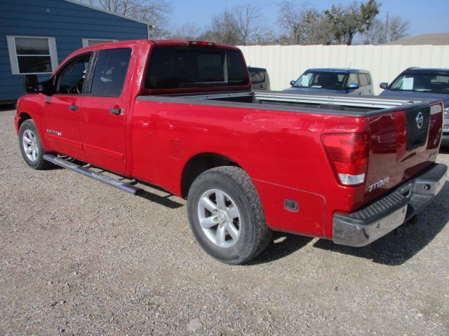 2008 Nissan Titan Image 4
