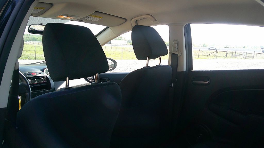 2011 Mazda Mazda2 Image 8