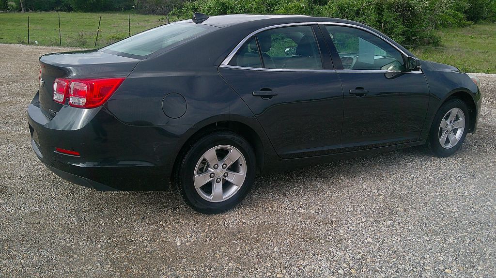 2014 Chevrolet Malibu Image 3