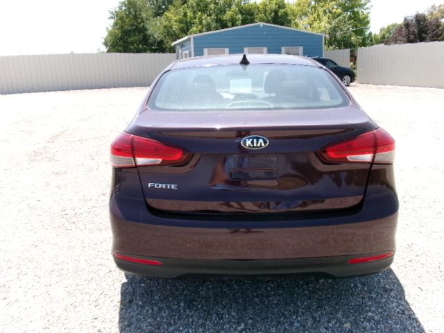 2018 Kia Forte Image 7