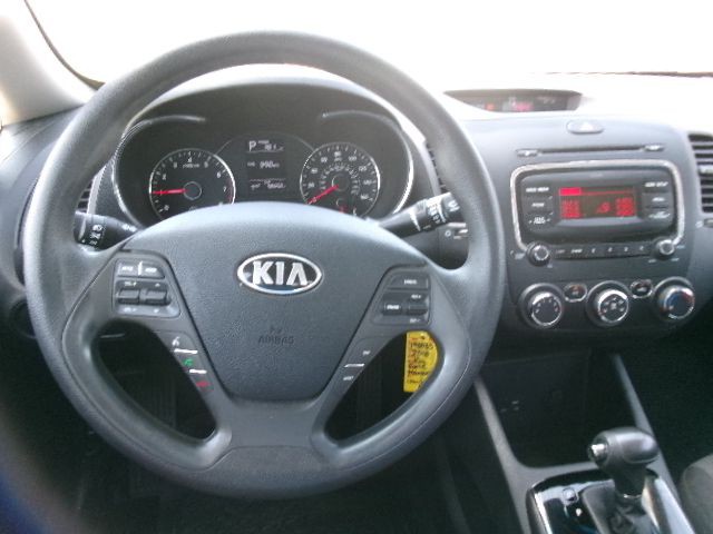 2018 Kia Forte Image 8