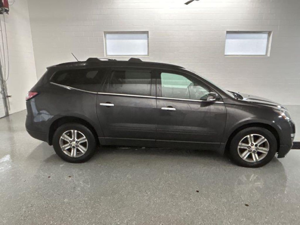 2015 Chevrolet Traverse Image 6