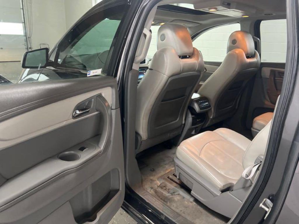 2015 Chevrolet Traverse Image 10