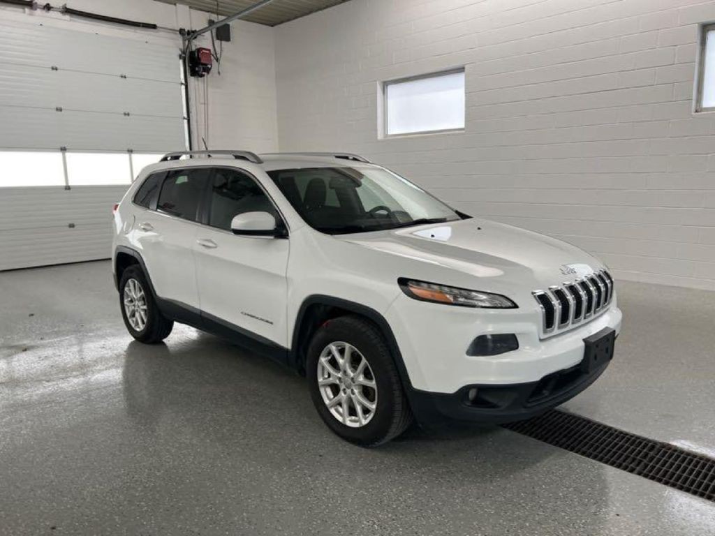 2014 Jeep Cherokee Image 8