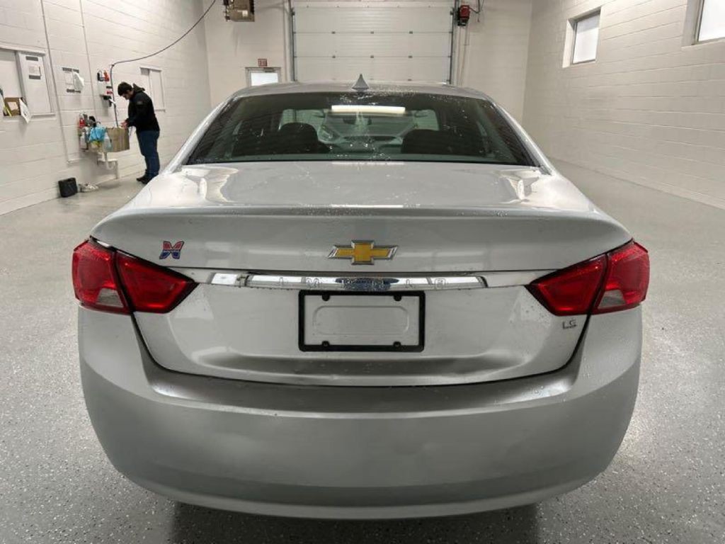 2014 Chevrolet Impala Image 7