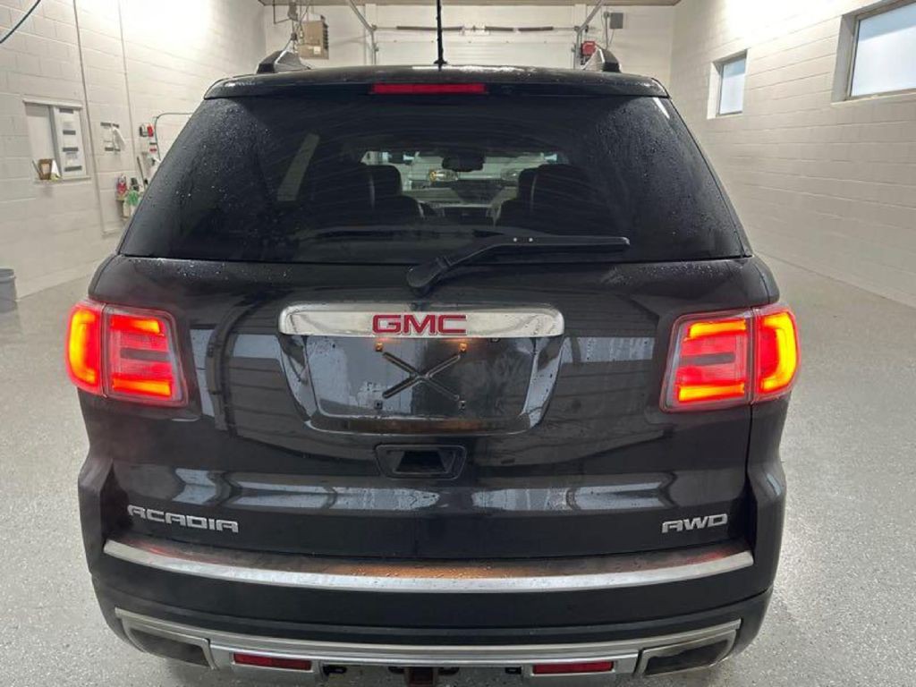 2014 GMC Acadia Image 4