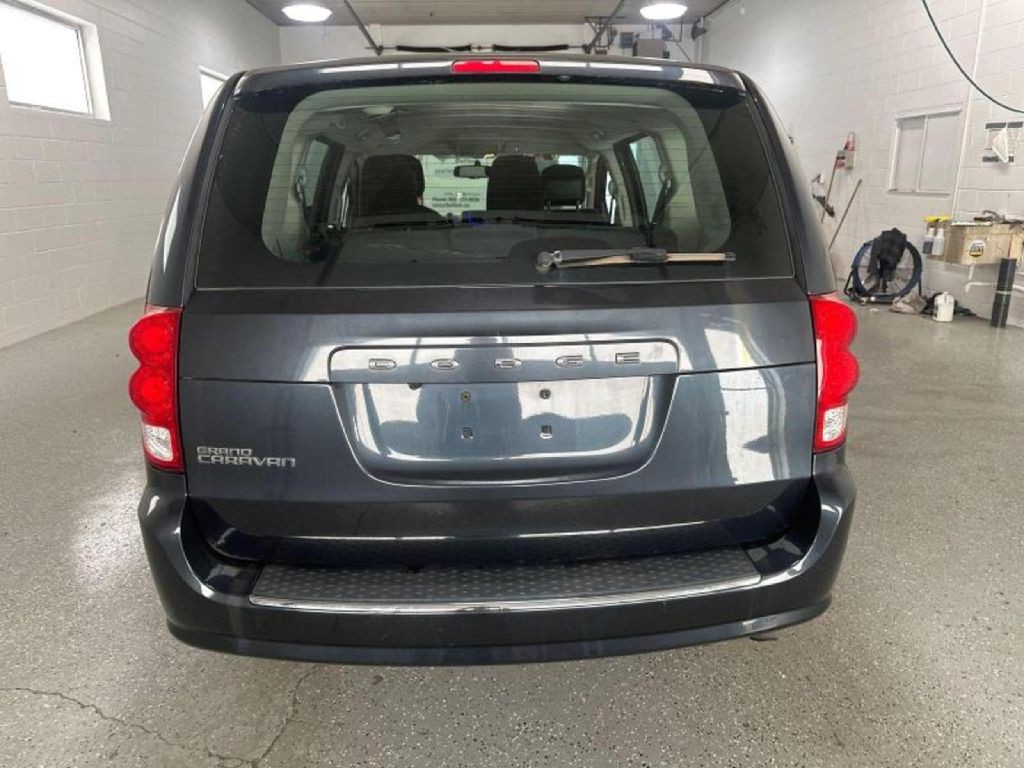 2014 Dodge Grand Caravan Image 4
