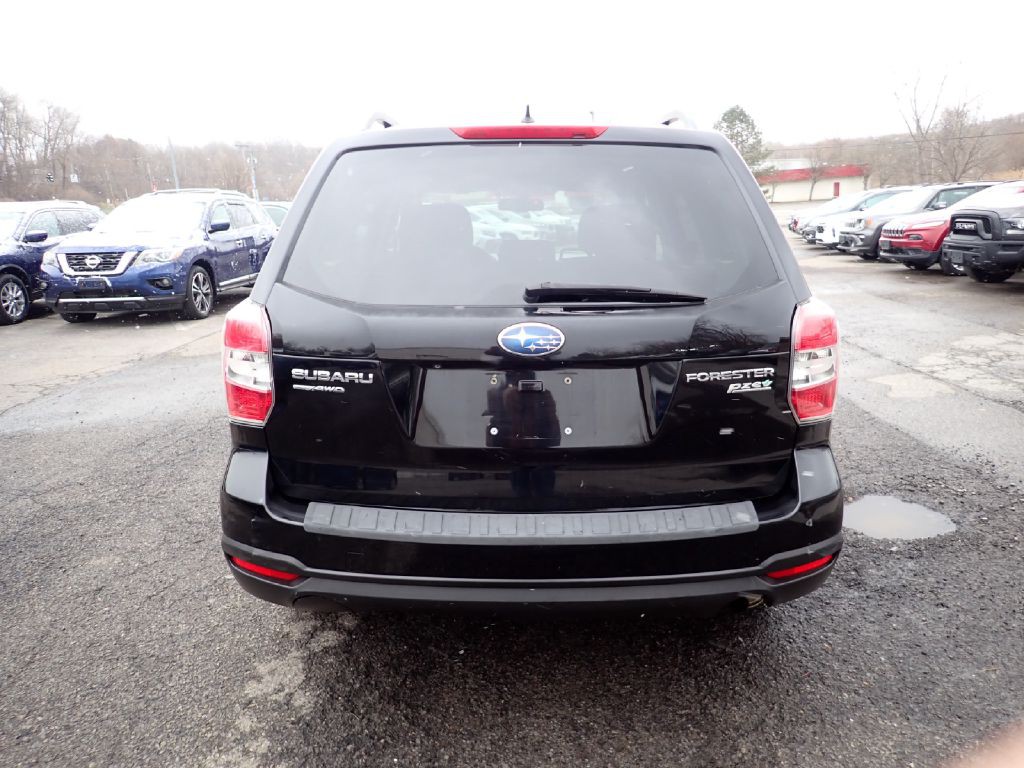 2015 Subaru Forester Image 3