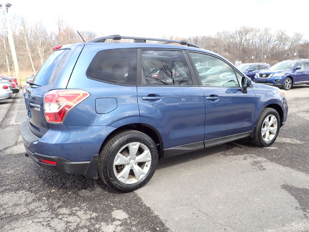 2014 Subaru Forester Image 4