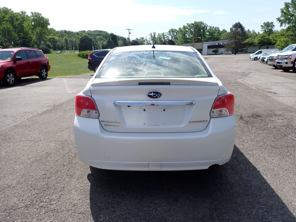 2014 Subaru Impreza Image 3