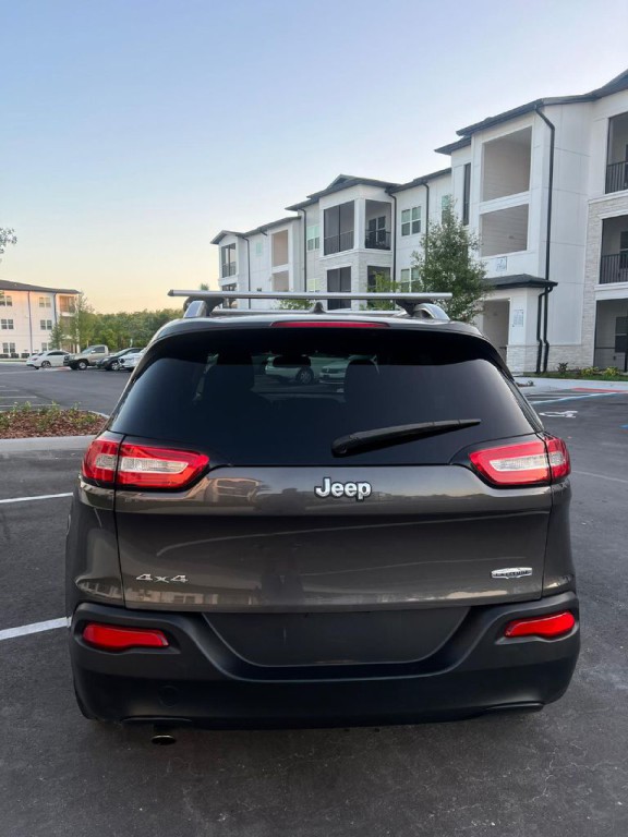2014 Jeep Cherokee Image 4