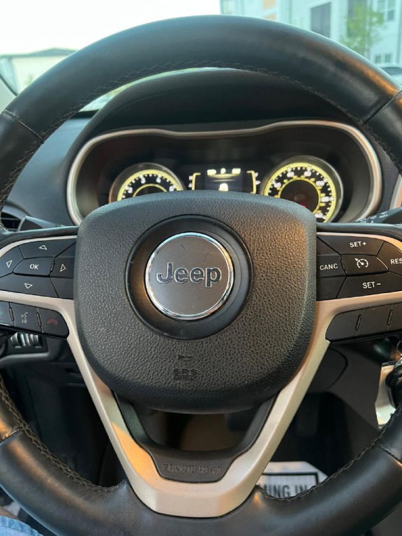 2014 Jeep Cherokee Image 14