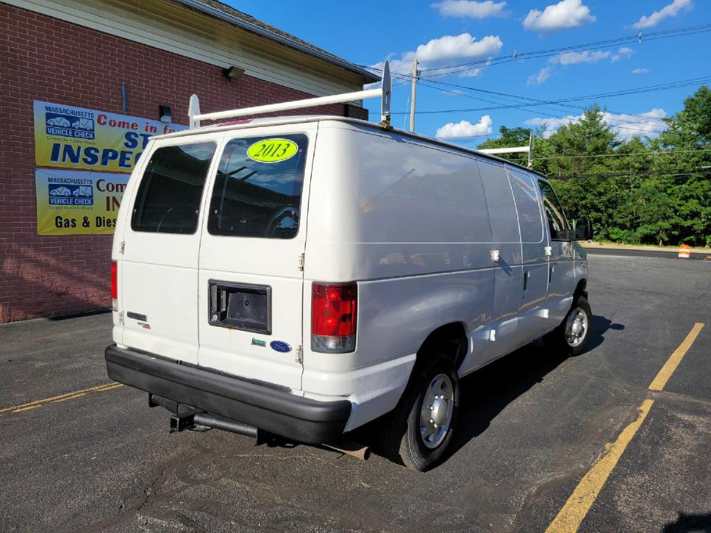 2013 Ford E-Series Image 6