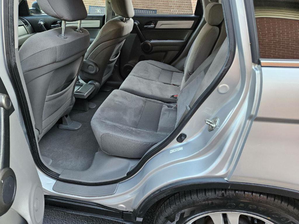 2011 Honda CR-V Image 17