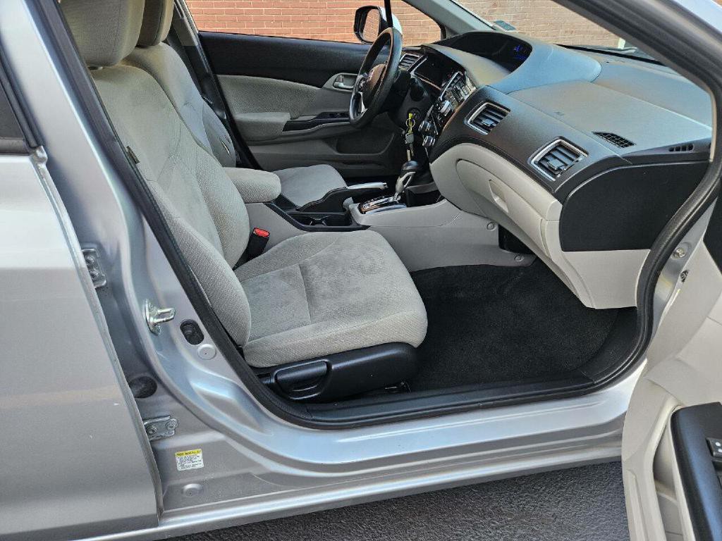 2013 Honda Civic Image 29