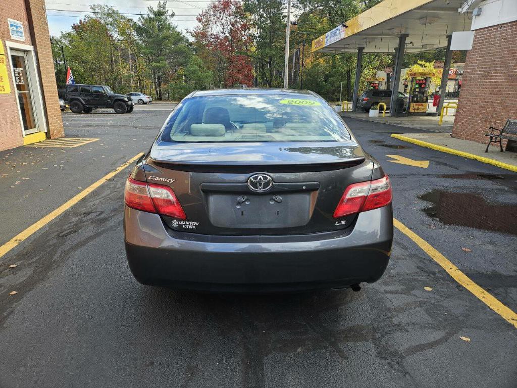 2009 Toyota Camry Image 6