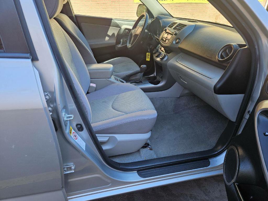 2008 Toyota Rav4 Image 10