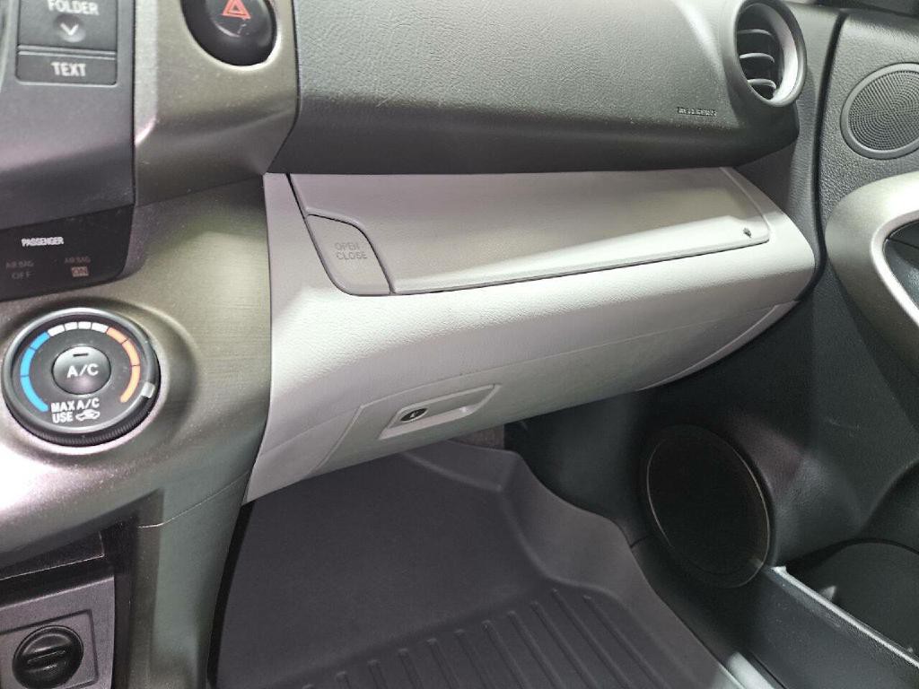 2010 Toyota Rav4 Image 12