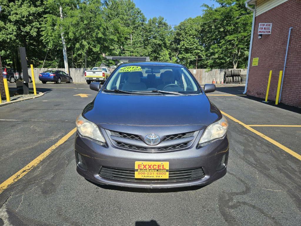 2013 Toyota Corolla Image 2