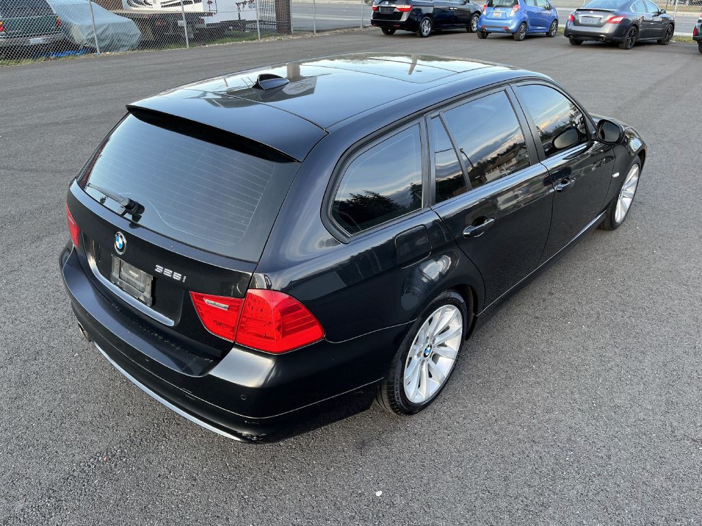 2012 BMW 3 Series Image 6