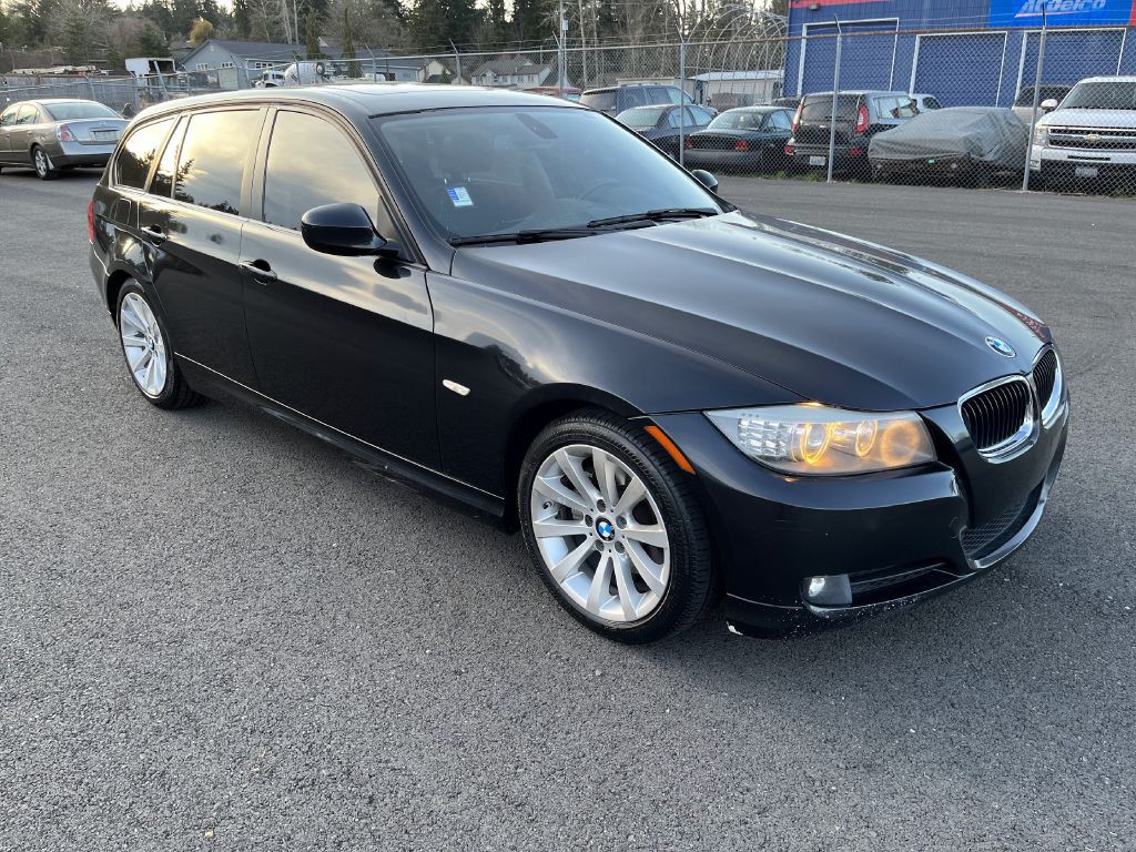 2012 BMW 3 Series Image 8