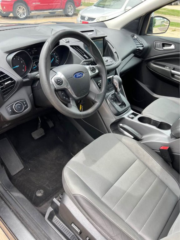 2016 Ford Escape Image 8