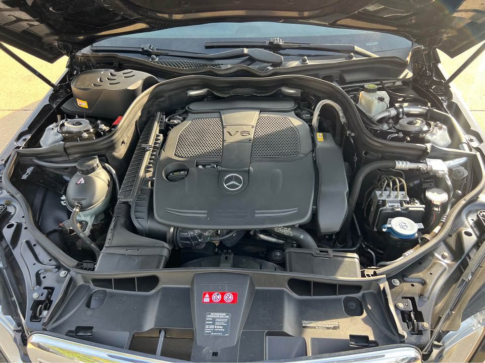 2013 Mercedes-Benz E-Class Image 11